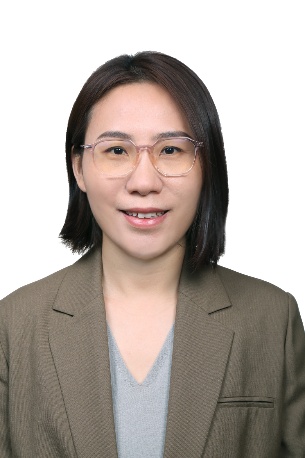 年轻的人在微笑AI 生成的内容可能不正确。